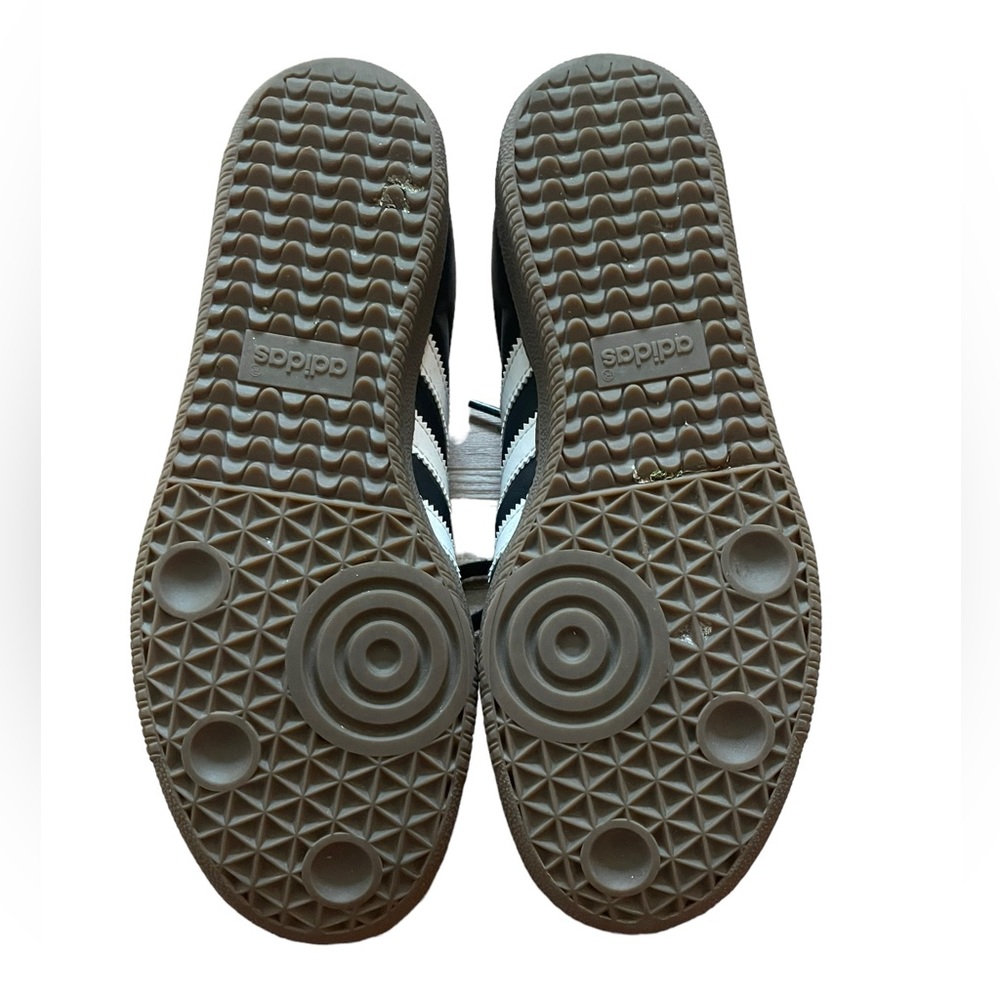 SOLD OUT Adidas Samba Womens 7.5 Black and White - Picture 8 of 9